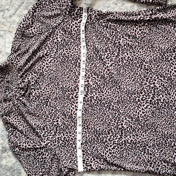 NWT. Anne Klein top size L - Picture 5 of 6